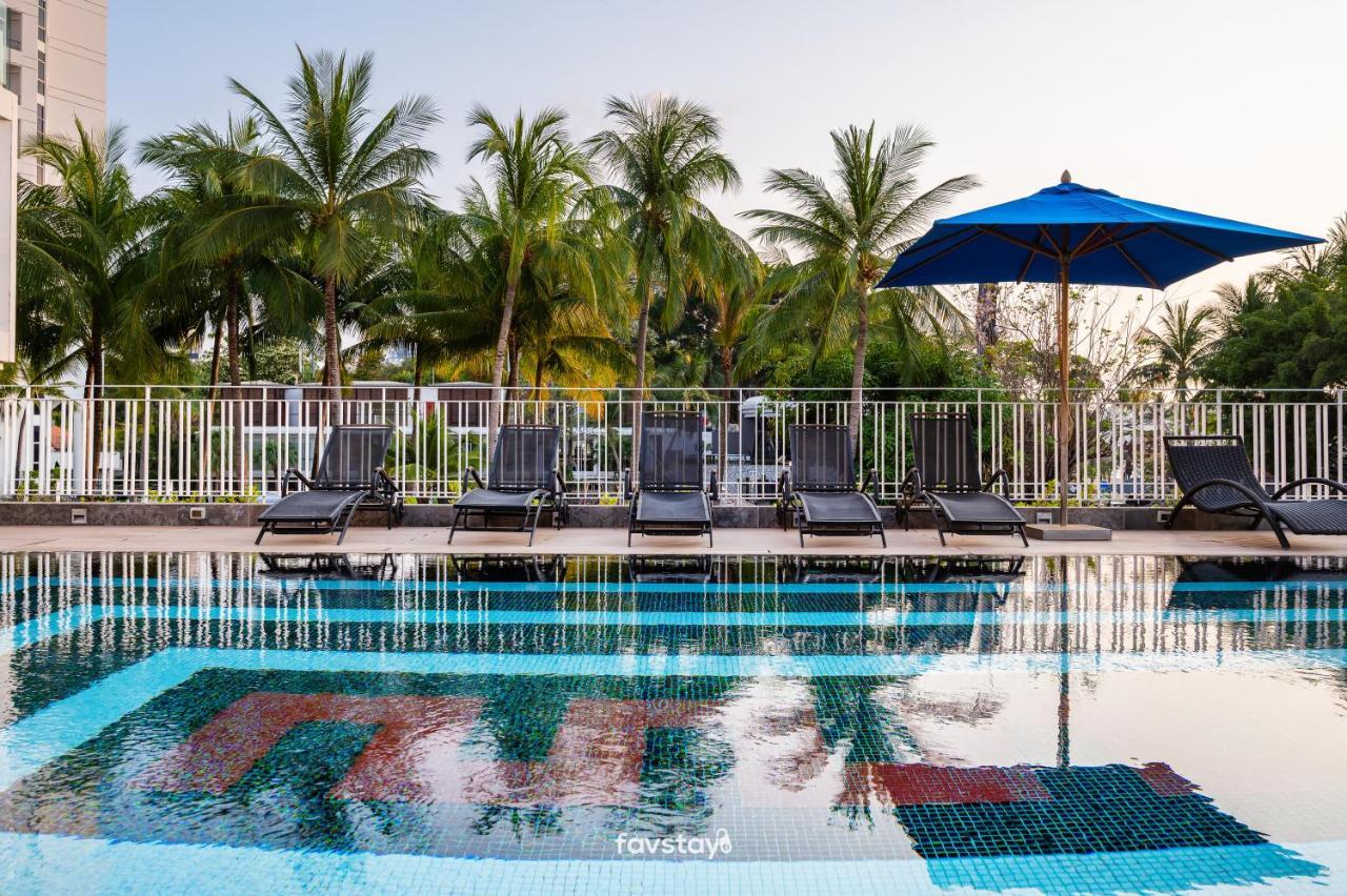 Mera Mare Pattaya Beach And Resort Exterior photo